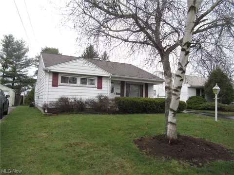 1522 Chattanooga Ave, Youngstown, OH 44514