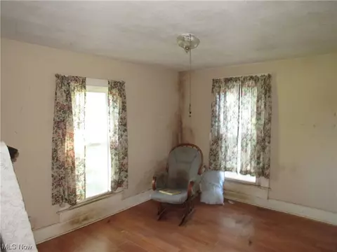 Living - 331 E 16th St, Ashtabula, OH 44004 photo 6 of 6