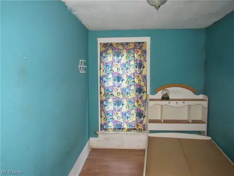 Bedroom - 331 E 16th St, Ashtabula, OH 44004 photo 2 of 3