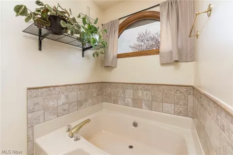 6661 Big Spring Ave NE, Canton, OH 44721 photo 20