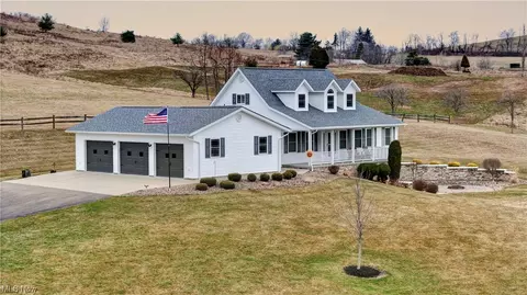 4301 Murray Rd, Dover, OH 44622
