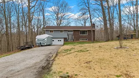 85 Fleming Dr, Vincent, OH 45784