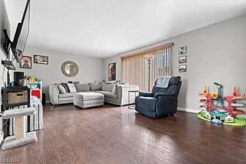 Living - 85 Fleming Dr, Vincent, OH 45784 photo 1 of 3
