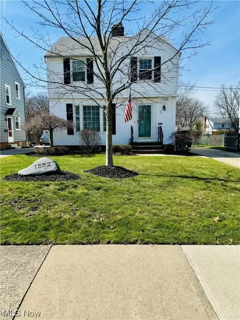 1552 Oakmount Rd, South Euclid, OH 44121