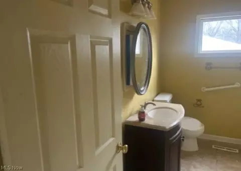 804 Dewitt St, Lorain, OH 44055 photo 13