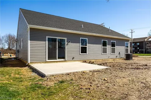 Exterior - 101 W Spring Dr, Elyria, OH 44035 photo 3 of 3
