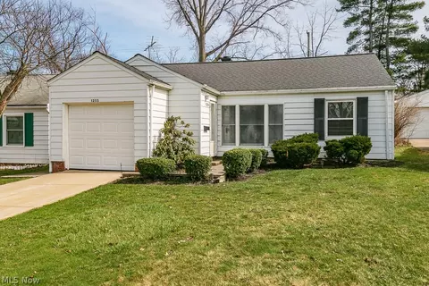 1255 Eastwood Ave, Mayfield Heights, OH 44124