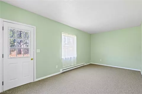 Bedroom - 114 Wynn Ave, Elyria, OH 44035 photo 2 of 2
