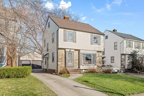 4883 W 14th St, Cleveland, OH 44109