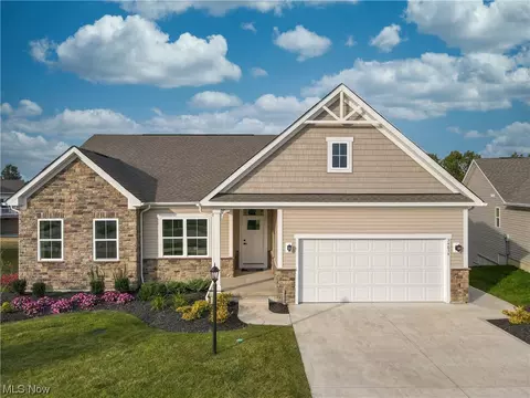 34834 Legends Way, Grafton, OH 44044