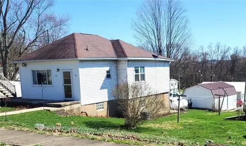 126 Union St, Mount Pleasant, OH 43939