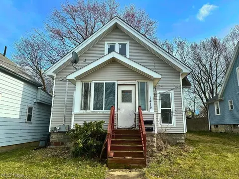 1414 W 6th St, Ashtabula, OH 44004