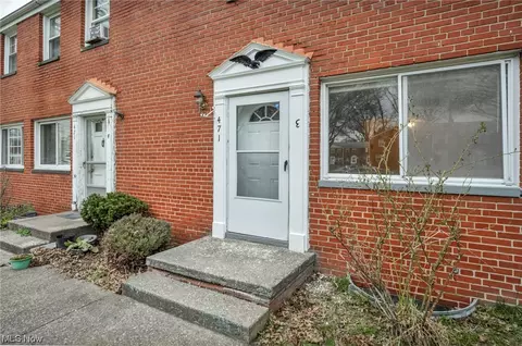 Exterior - 471 Clearview Dr #E17, Euclid, OH 44123 photo 5 of 7