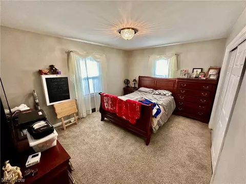 Bedroom - 775 Brookfield Ave, Boardman, OH 44512 photo 4 of 5