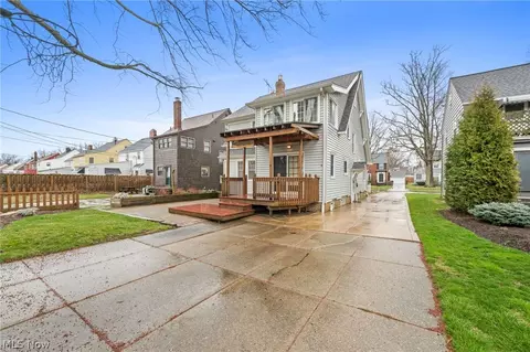 164 E 207th St, Euclid, OH 44123 photo 29