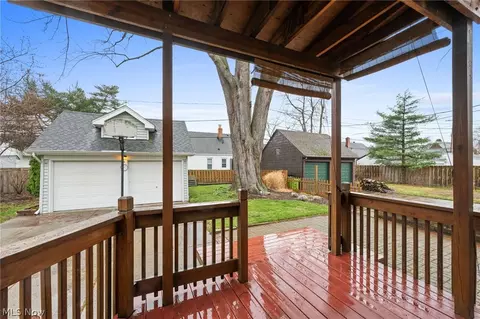 164 E 207th St, Euclid, OH 44123 photo 27