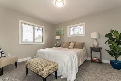 Bedroom - 7380 Hawk Ave, Mentor, OH 44060 photo 1 of 7