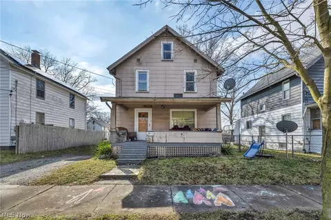 1260 Childs Ave, Akron, OH 44314