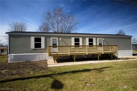 4534 Lake Rd E #71, Geneva, OH 44041