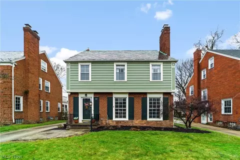 3712 Townley Rd, Shaker Heights, OH 44122