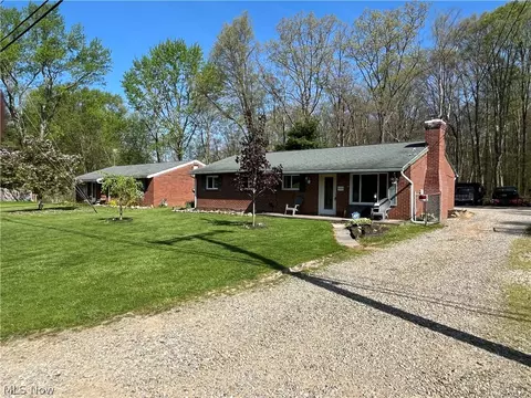 1437 Cherrywood Rd, Kent, OH 44240