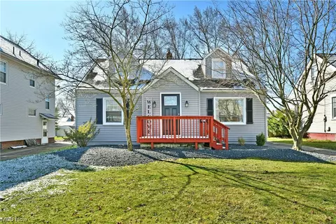 2261 Lyon Blvd, Poland, OH 44514