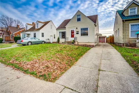 Exterior - 5903 Gilbert Ave, Parma, OH 44129 photo 4 of 7