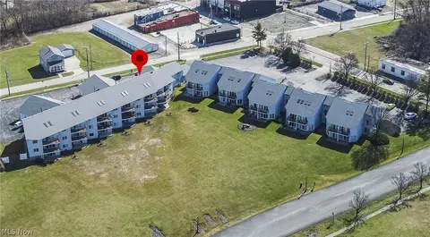 1025 Harbor St #36, Conneaut, OH 44030