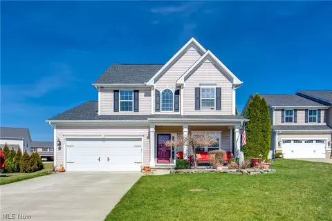 671 Arbor Trails Dr, Macedonia, OH 44056