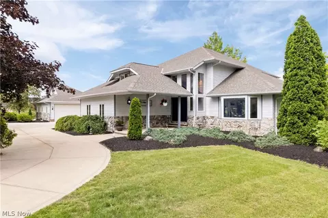 2845 Woodhaven Dr, Medina, OH 44256