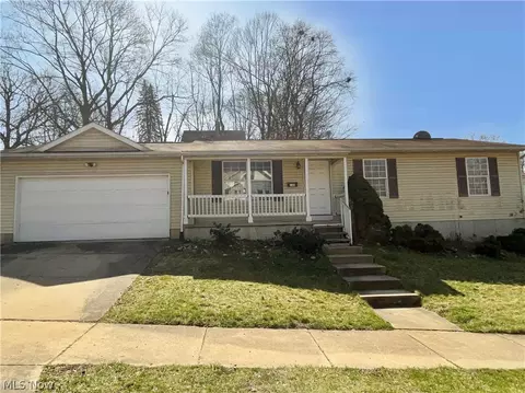 160 Uhler Ave, Akron, OH 44310