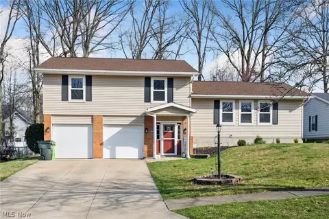 2529 Valleydale Rd, Stow, OH 44224
