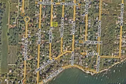 81 Memory Lane, Kelleys Island, OH 43438