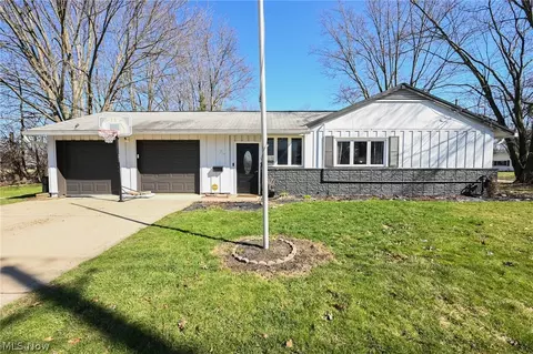 717 Fair St, Berea, OH 44017