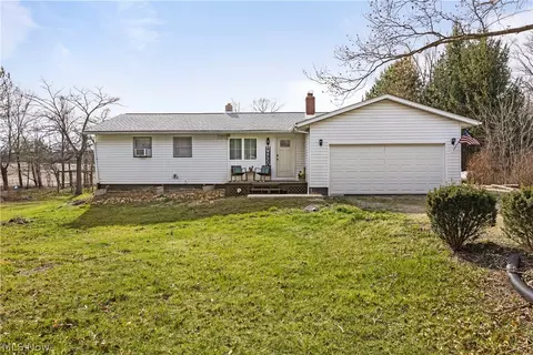 7696 Firestone Rd, Homerville, OH 44235