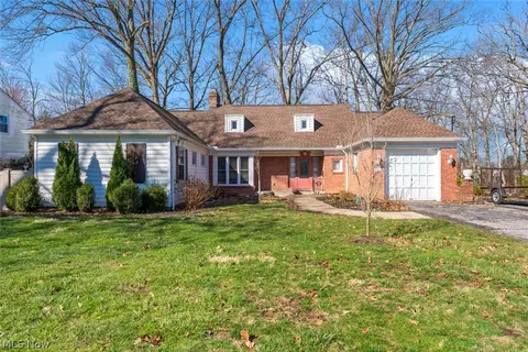 508 Washington Ave, Elyria, OH 44035