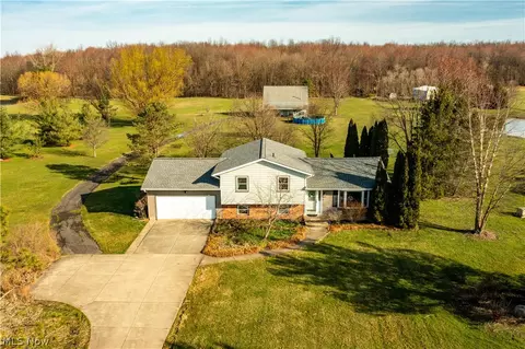 23350 Snell Rd, Columbia Station, OH 44028