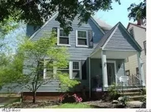 3934 Delmore Rd, Cleveland Heights, OH 44121