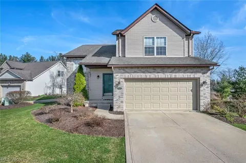 6225 Hollow Ln, Medina, OH 44256