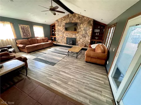 Living - 218 Bell Ave, Dover, OH 44622 photo 2 of 4
