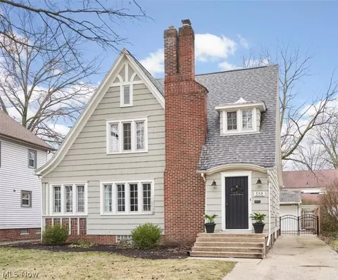 558 Orlando Ave, Akron, OH 44320