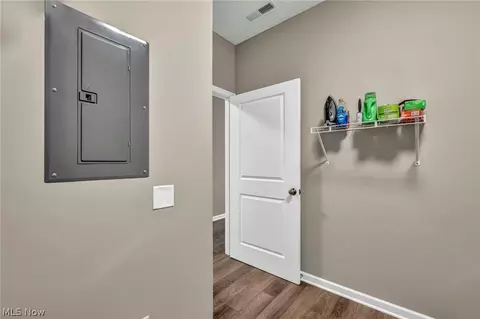 132 Acorn Ln, Elyria, OH 44035 photo 35