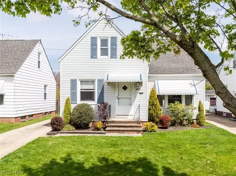 4163 Hinsdale Rd, South Euclid, OH 44121