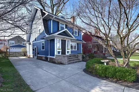 19601 Battersea Blvd, Rocky River, OH 44116