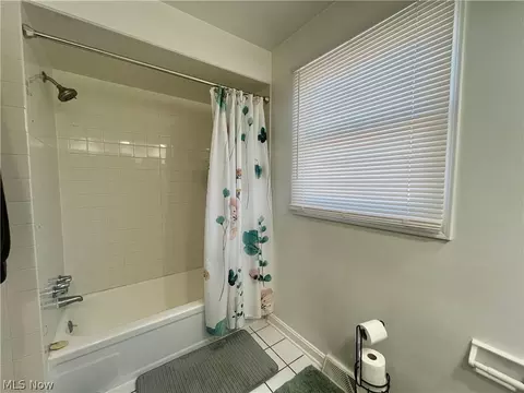 1910-1912 Stepney St, Niles, OH 44446 photo 7