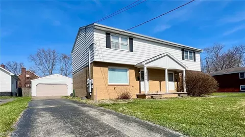1910-1912 Stepney St, Niles, OH 44446
