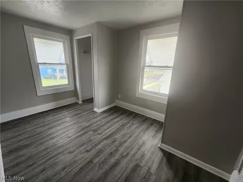 2511 E 34th St, Lorain, OH 44055 photo 22