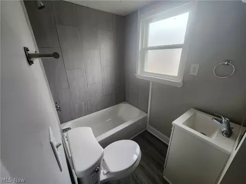 2511 E 34th St, Lorain, OH 44055 photo 27