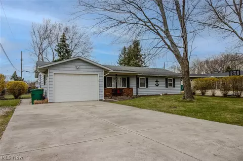 7137 Lake Shore Blvd, Mentor, OH 44060