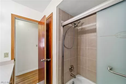 8169 Wright Rd, Broadview Heights, OH 44147 photo 18